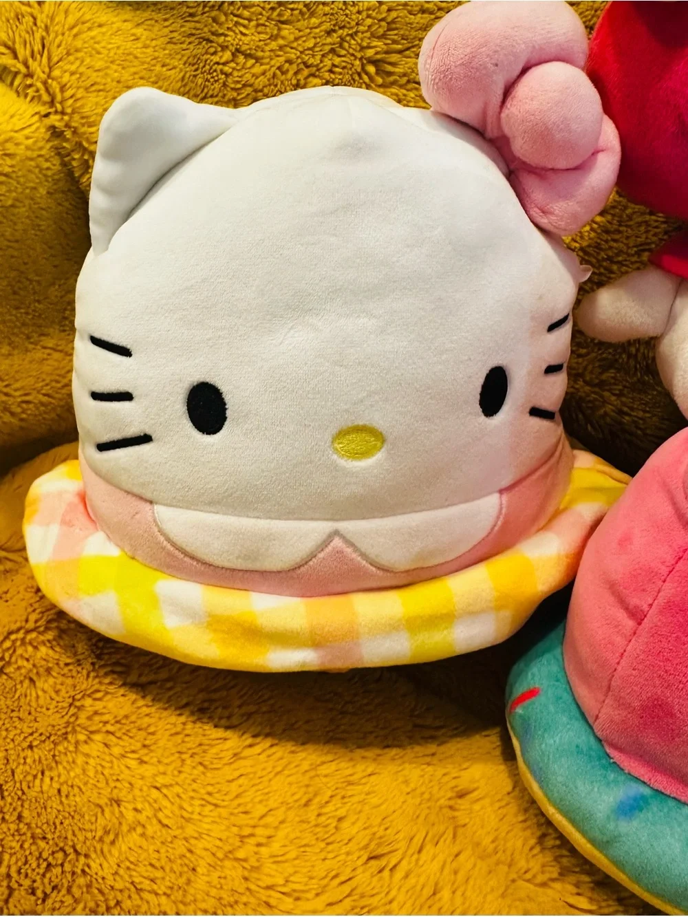 Sanrio Pink My Melody & Hello Kitty Plush Set - Kids Accessories